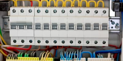 Commercial Electrical Services in Dubai